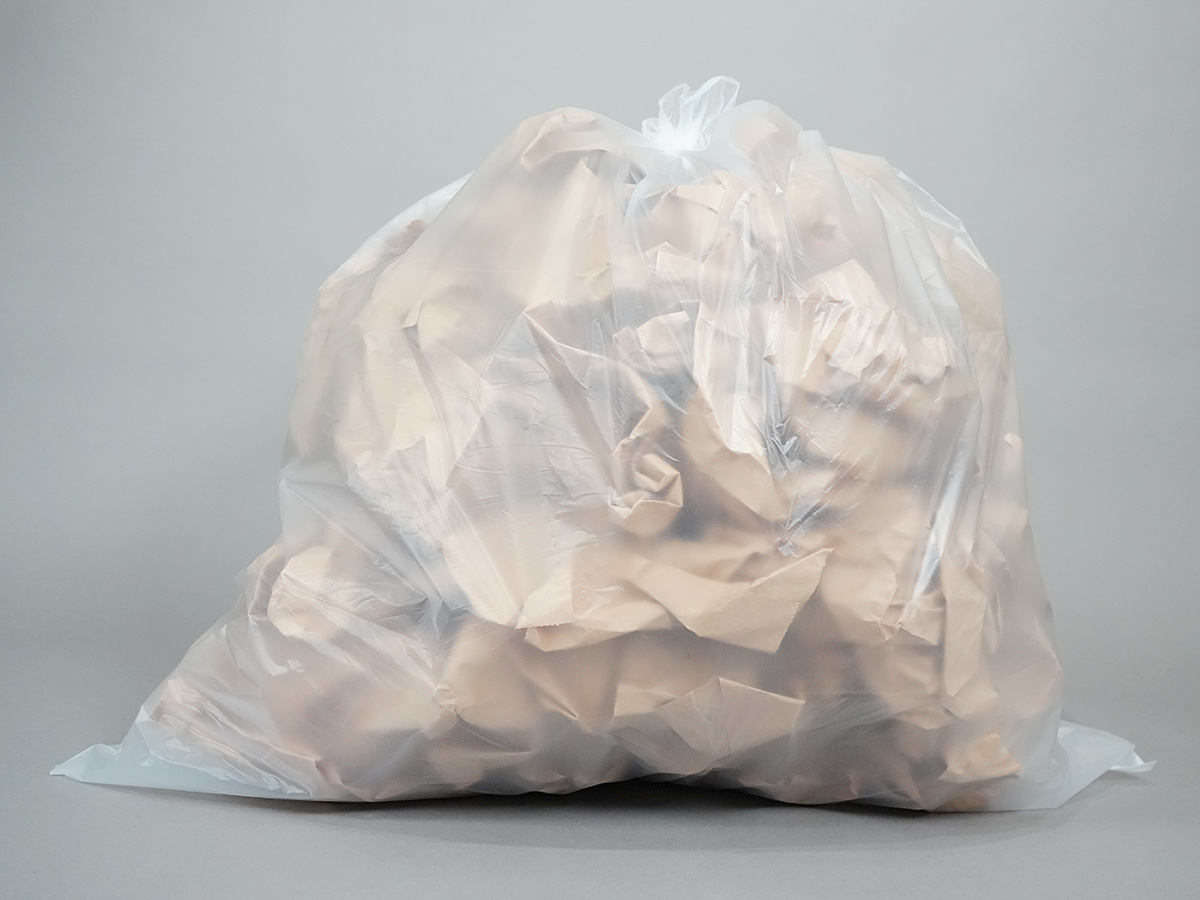 容量は70Lです。屋内外のゴミ箱におすすめです。