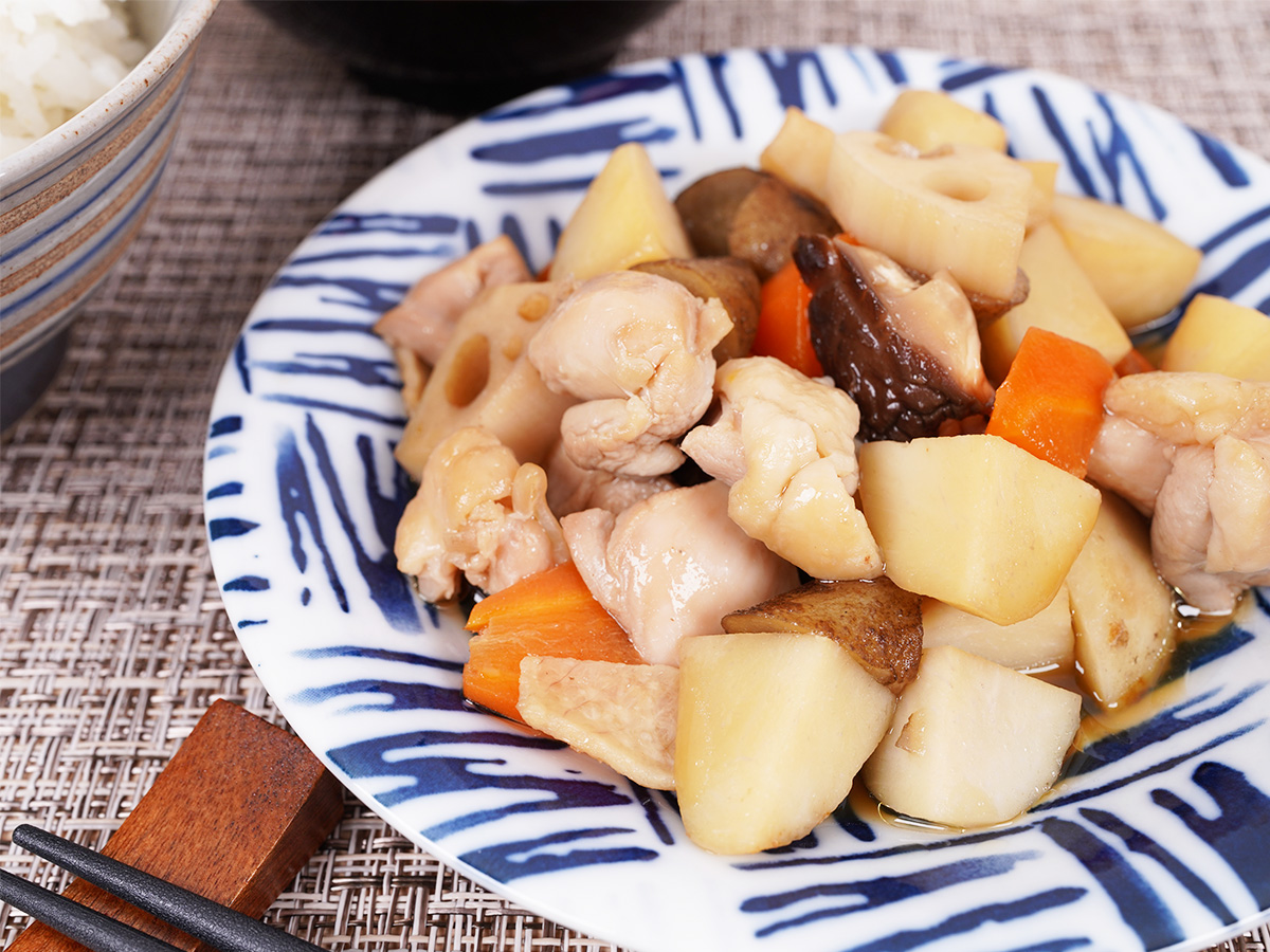 ポリ袋で煮ることで煮崩れしにくい「筑前煮」ポリ袋レシピ