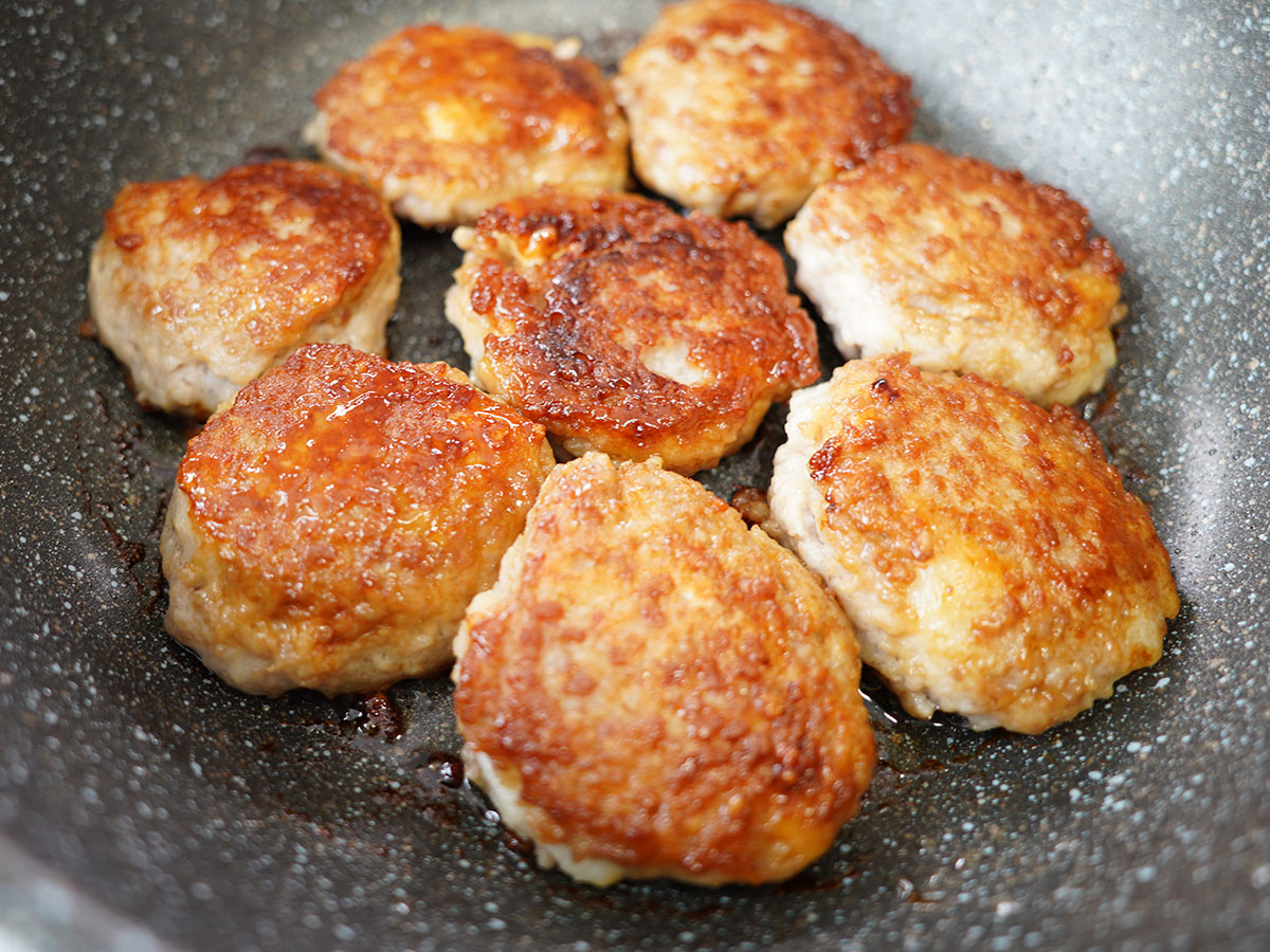 焼き色がついたつくね