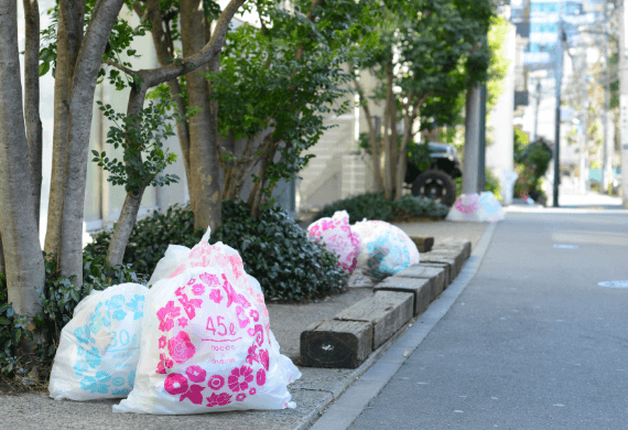 ゴミ出しで使われているnocoo（ノクー）渋谷区推奨袋のイメージ画像